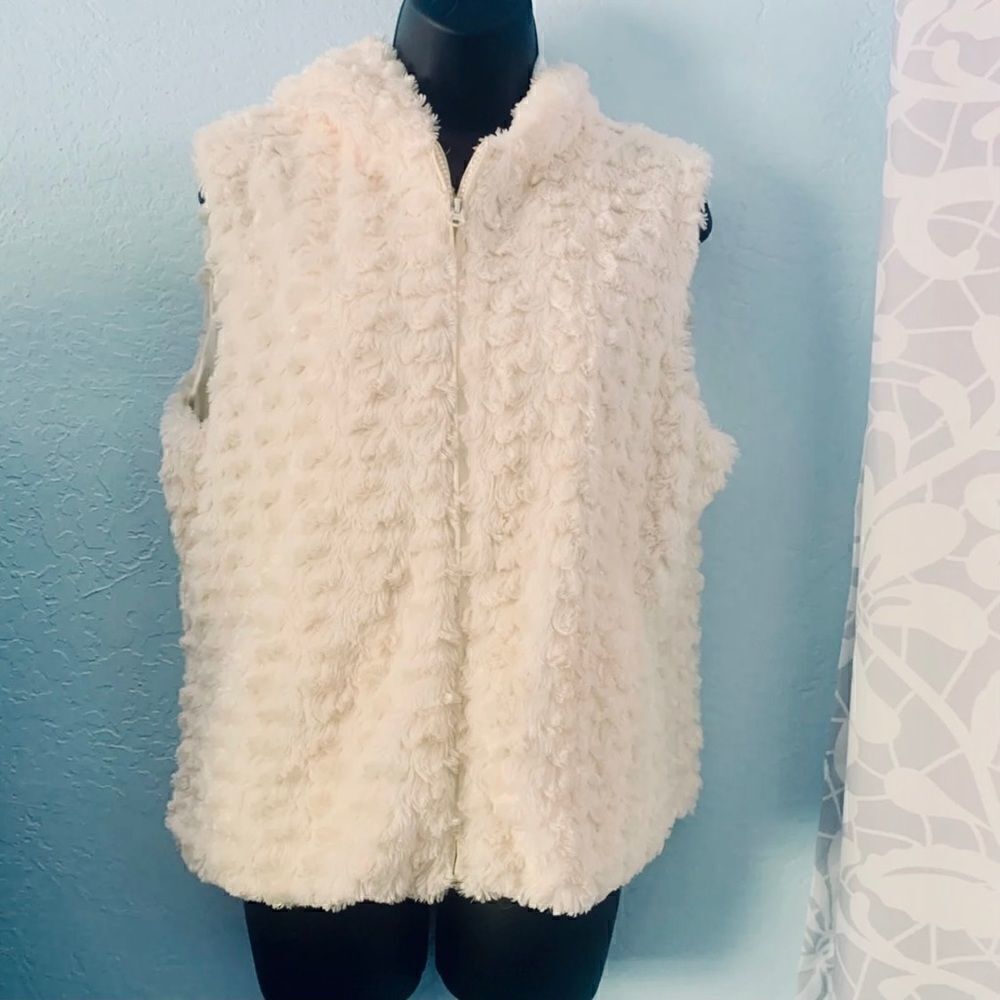 Cejon Cream Faux Fur Zip Hoodie Vest Size large - Picture 2 of 11